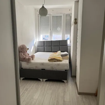Apartment Studio *